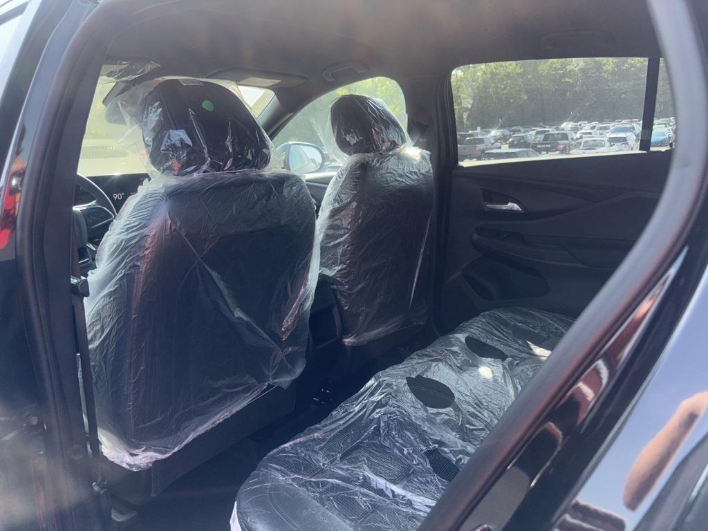 new 2025 Buick Envista car, priced at $25,446