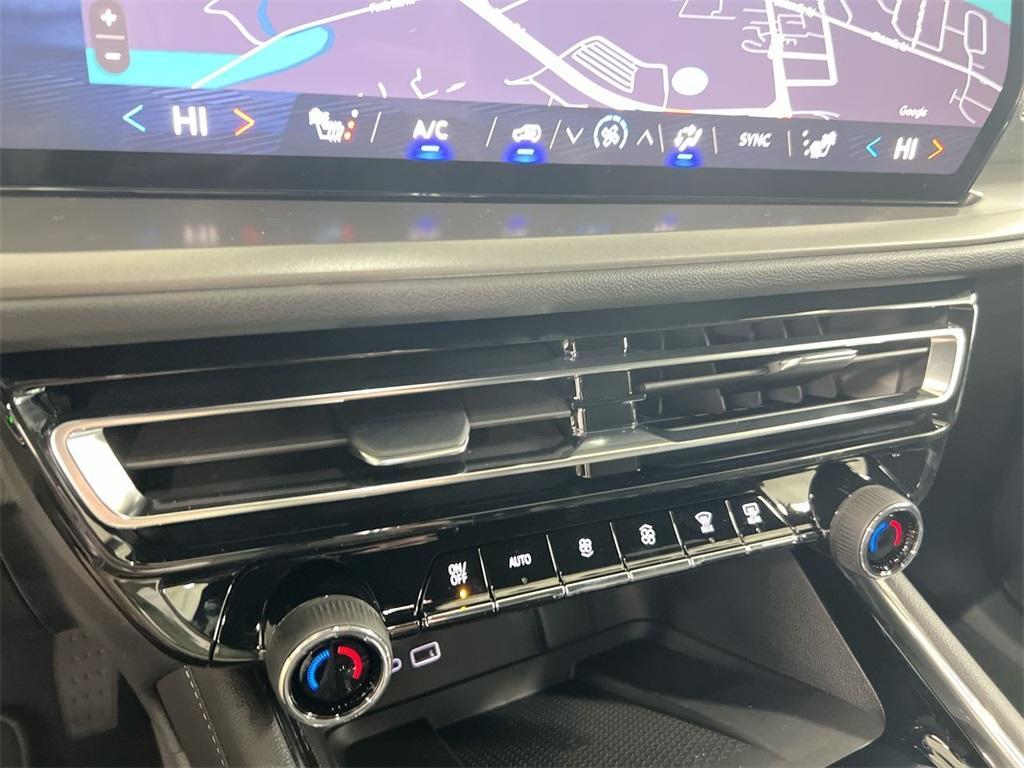 new 2026 Chevrolet Traverse car, priced at $43,873