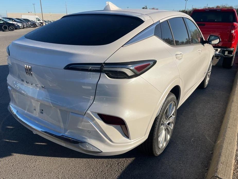 new 2025 Buick Envista car, priced at $31,885