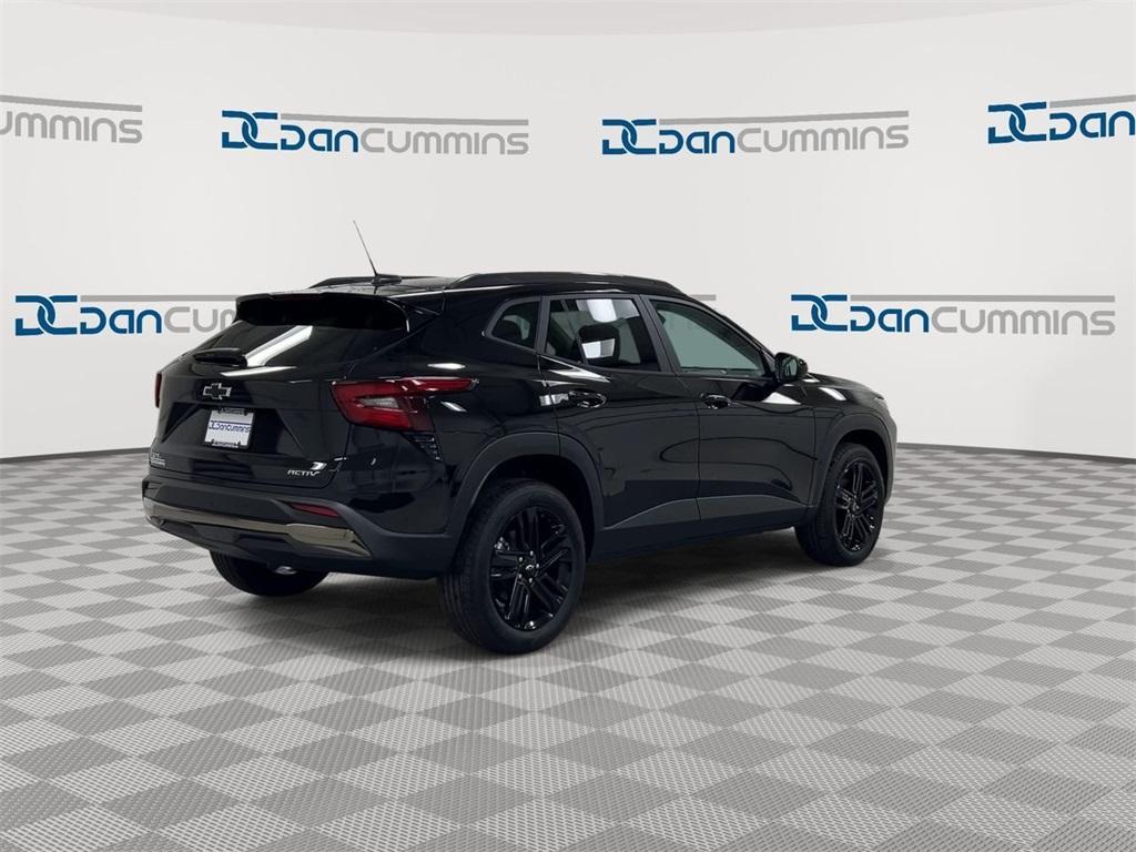 new 2025 Chevrolet Trax car, priced at $25,247