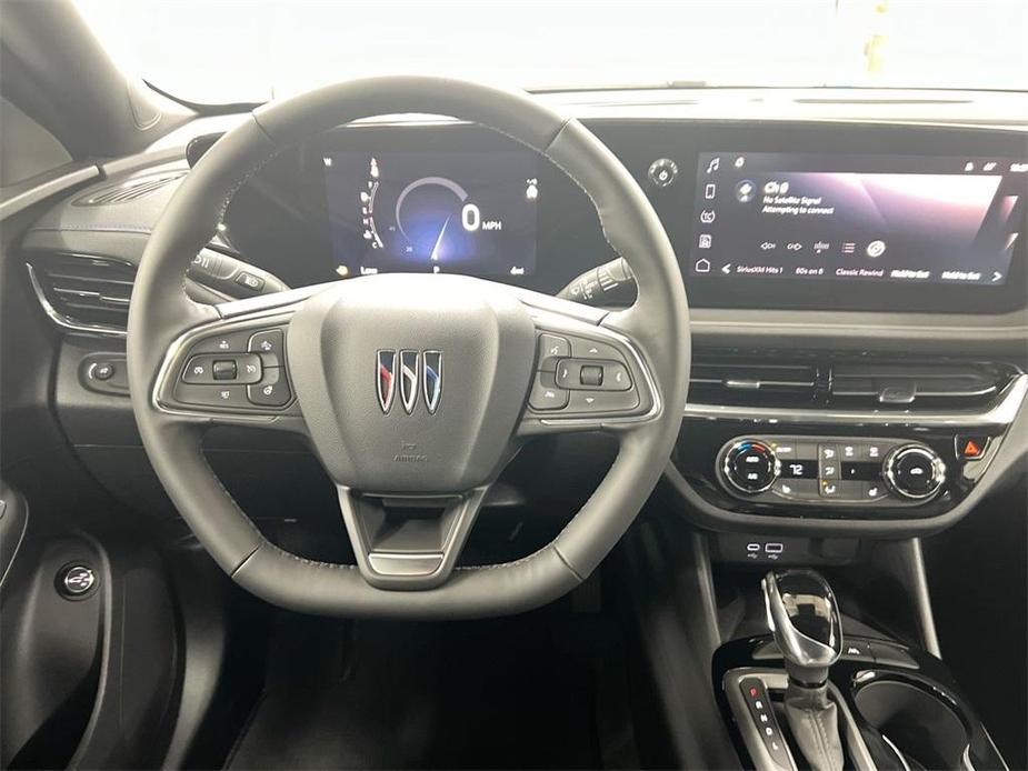 new 2025 Buick Envista car, priced at $27,780