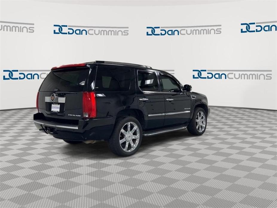 used 2013 Cadillac Escalade car, priced at $9,400