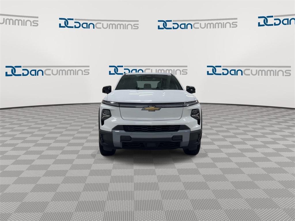 new 2025 Chevrolet Silverado EV car, priced at $70,873