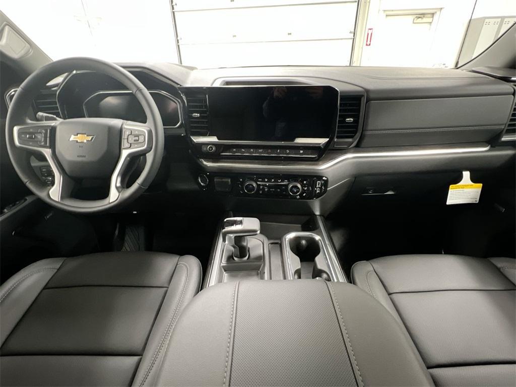 new 2026 Chevrolet Silverado 1500 car, priced at $57,660