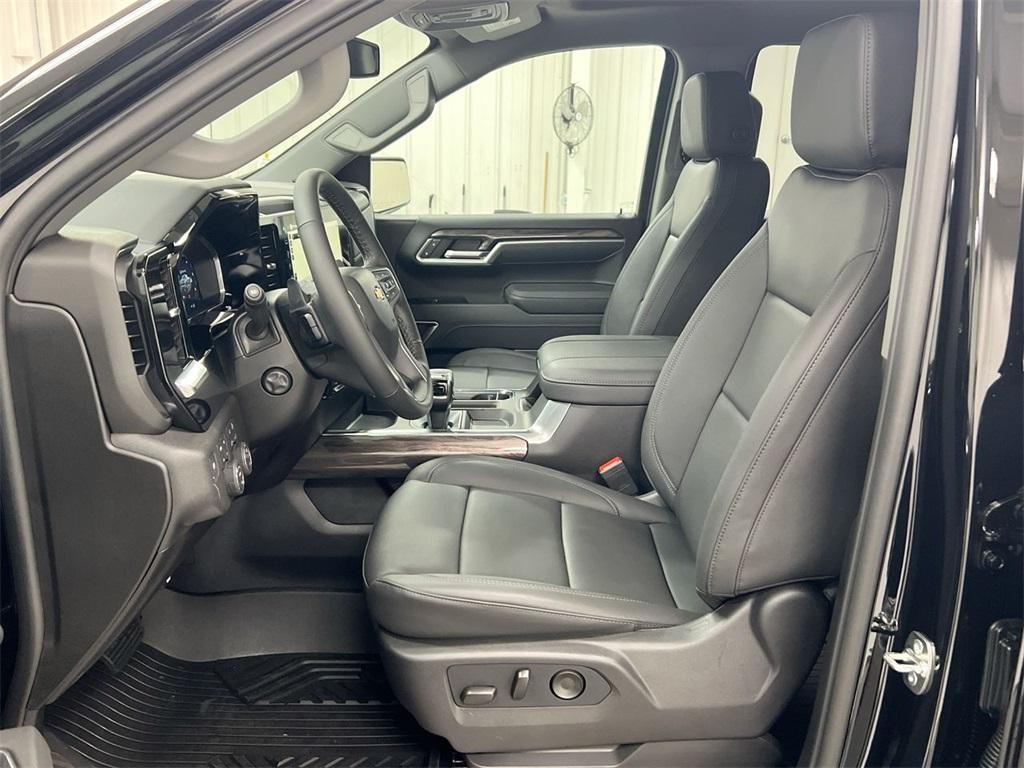 new 2026 Chevrolet Silverado 1500 car, priced at $57,660