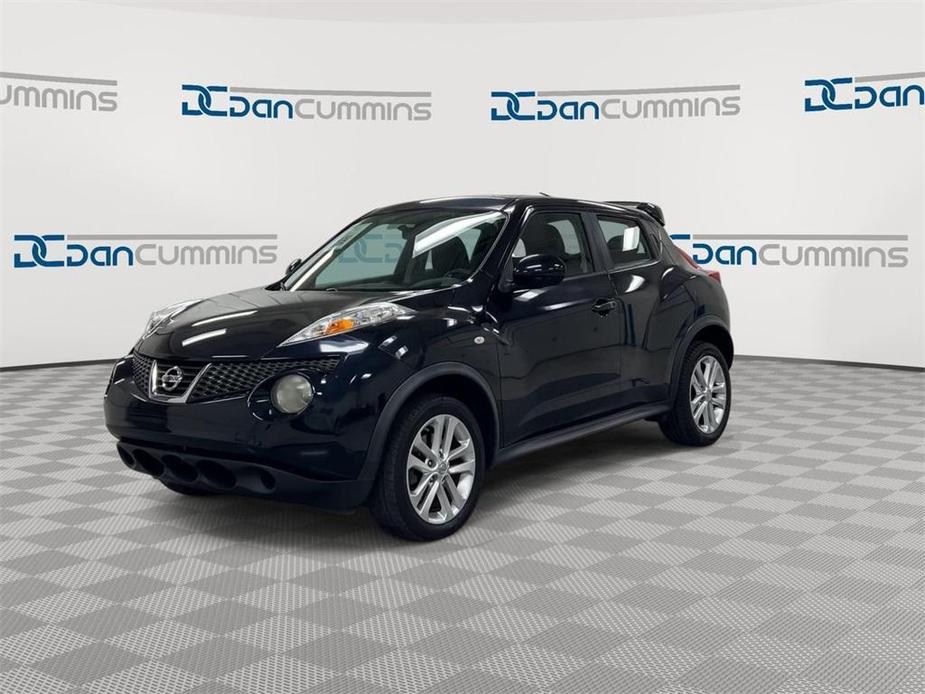 used 2011 Nissan Juke car, priced at $5,900