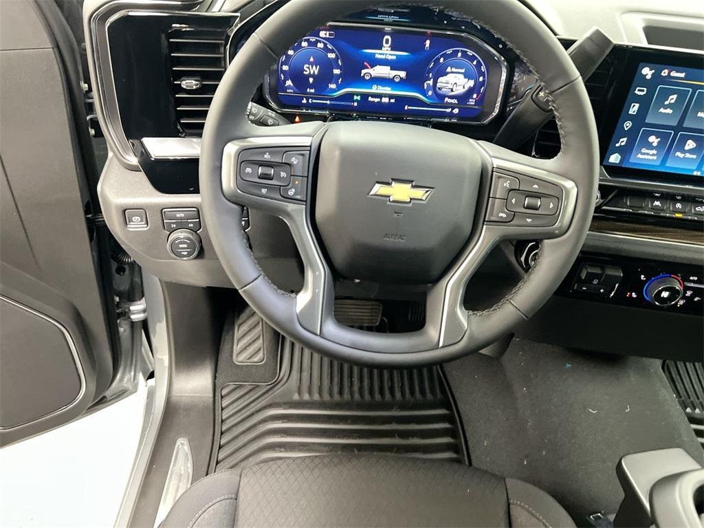 new 2025 Chevrolet Silverado 1500 car, priced at $47,295