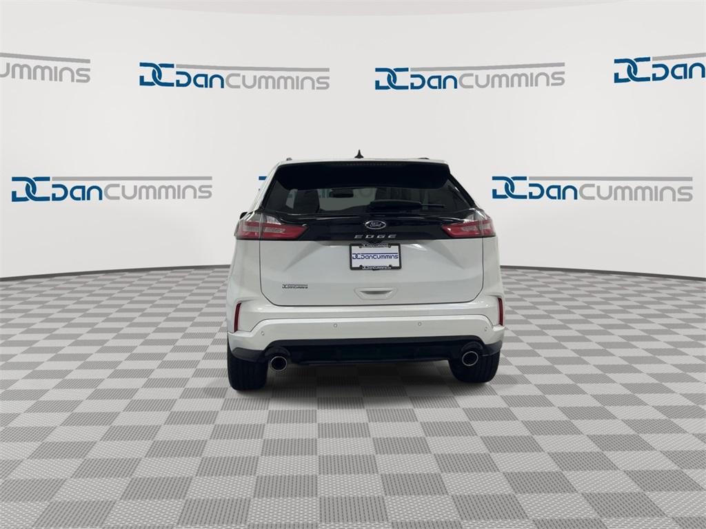 used 2021 Ford Edge car, priced at $22,987