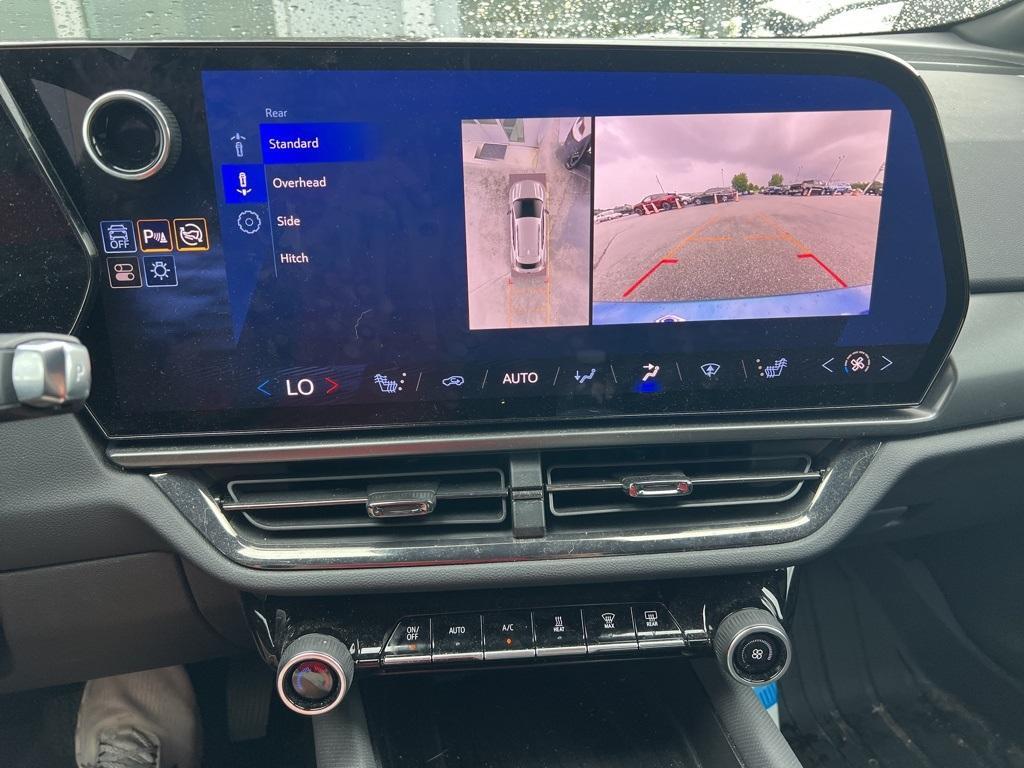 used 2024 Chevrolet Equinox EV car, priced at $28,587