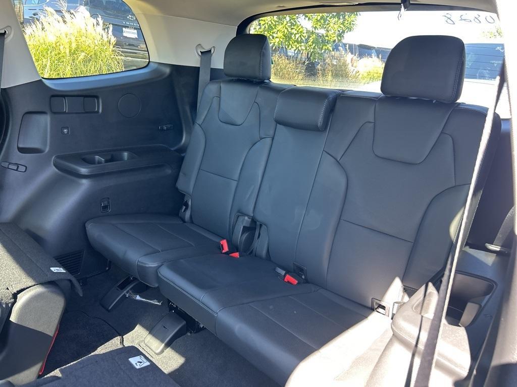 used 2023 Kia Telluride car, priced at $30,987
