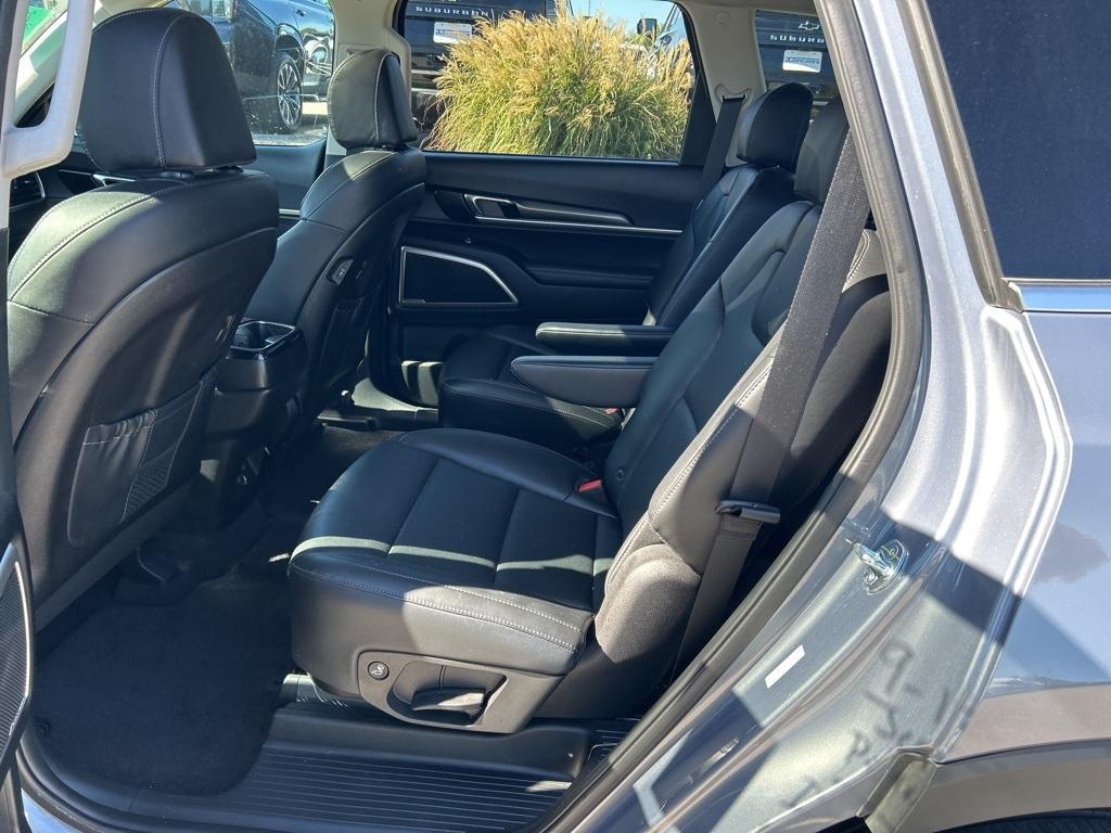 used 2023 Kia Telluride car, priced at $30,987