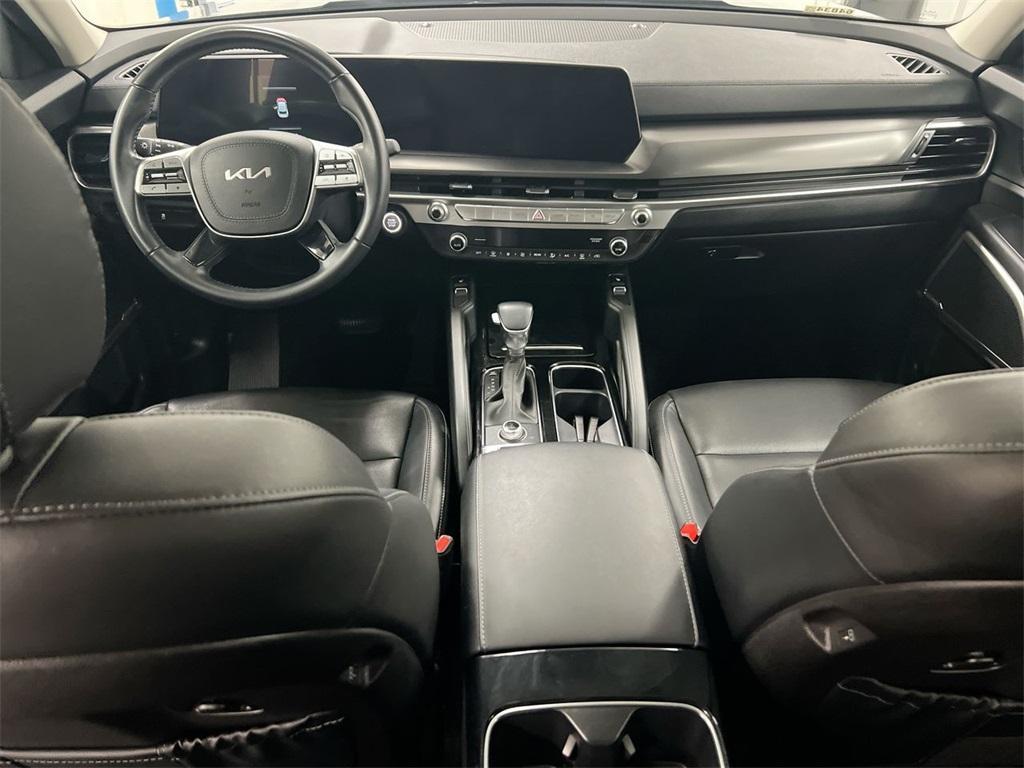 used 2023 Kia Telluride car, priced at $30,787