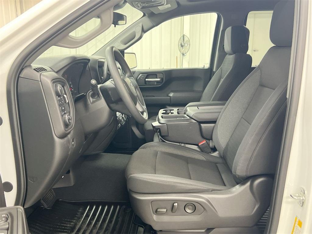 new 2025 Chevrolet Silverado 1500 car, priced at $46,065