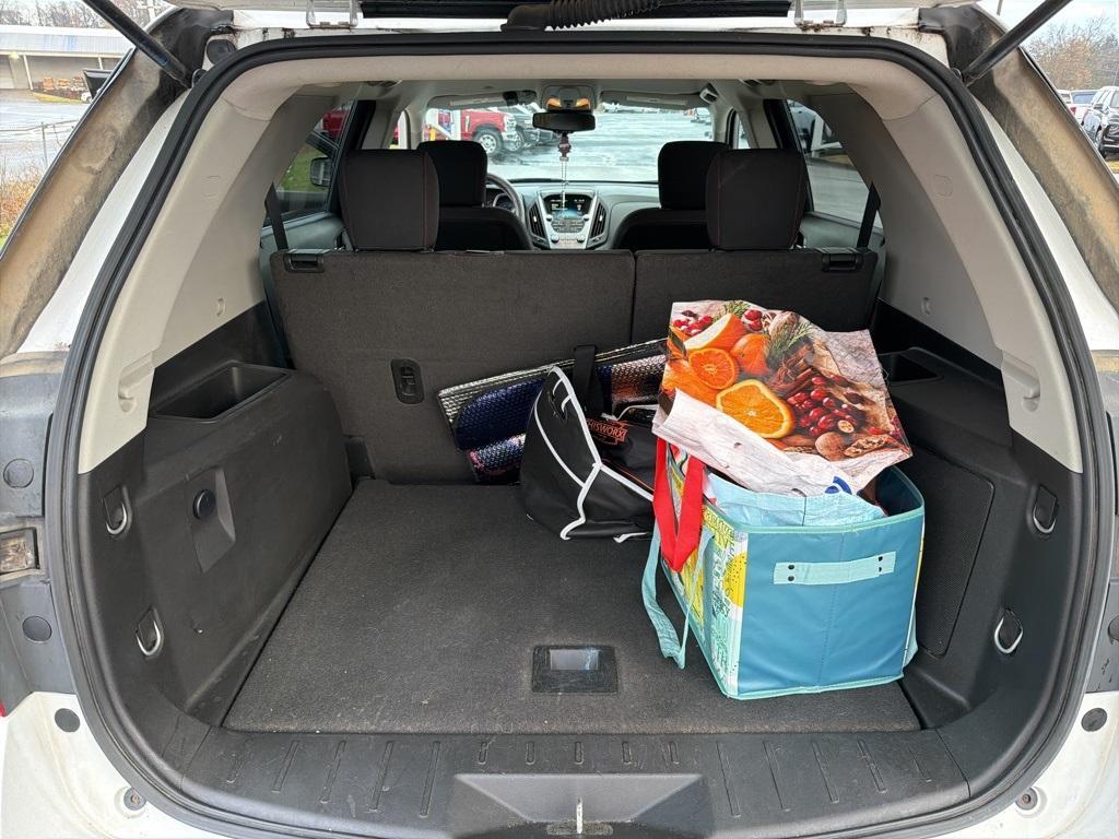 used 2015 Chevrolet Equinox car, priced at $5,900