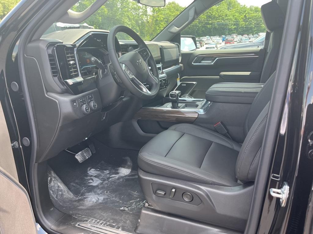 new 2025 Chevrolet Silverado 1500 car, priced at $55,375