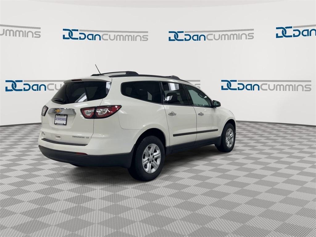 used 2014 Chevrolet Traverse car, priced at $7,500