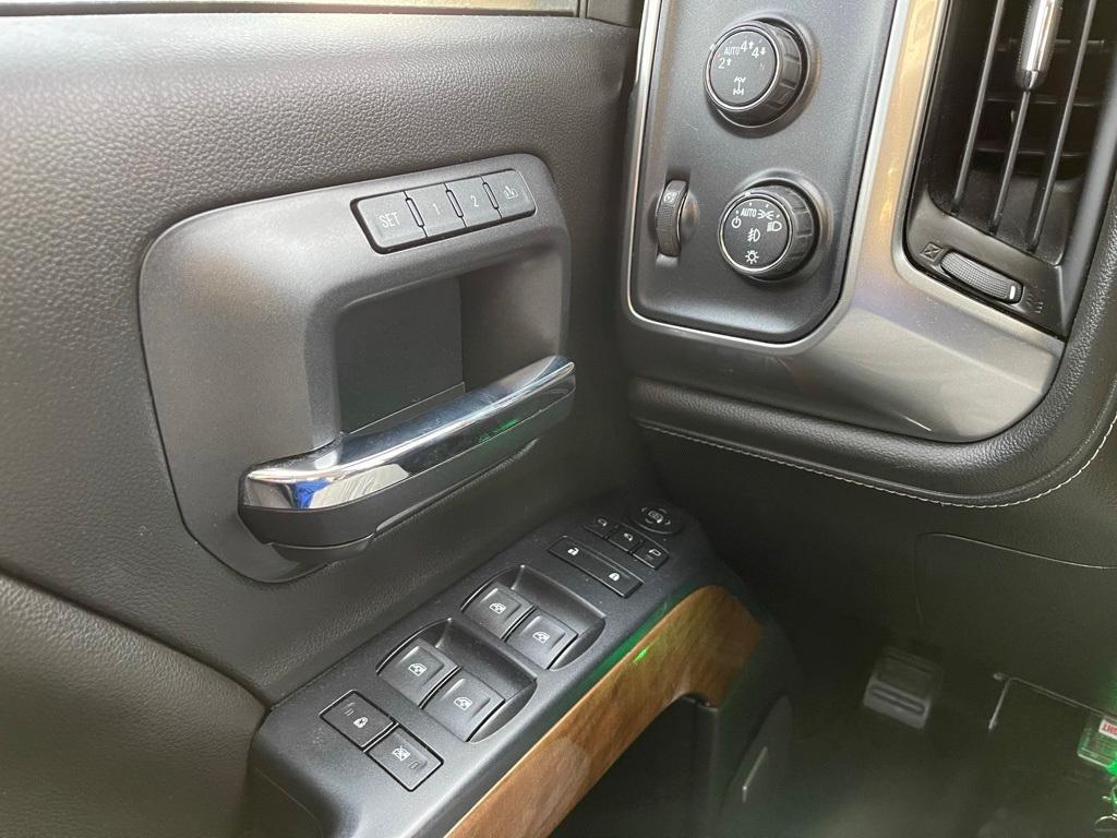 used 2018 Chevrolet Silverado 1500 car, priced at $29,587