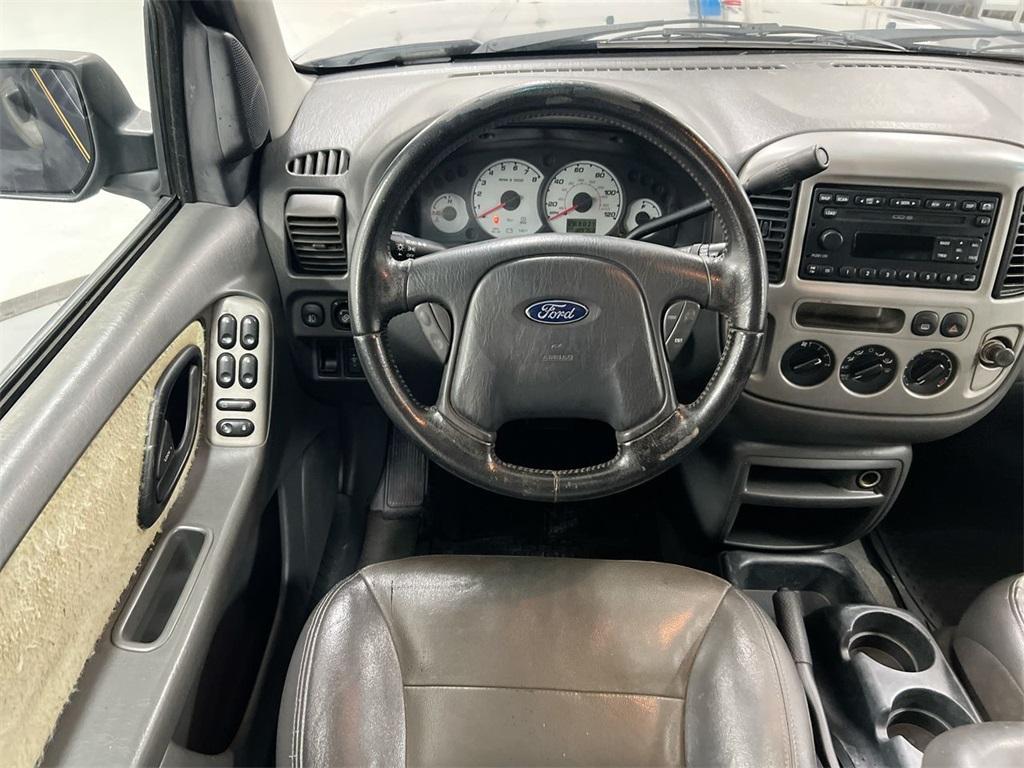 used 2003 Ford Escape car, priced at $2,600