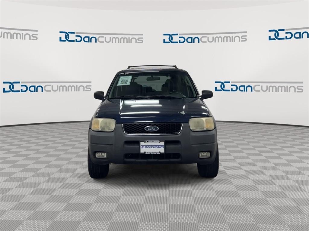 used 2003 Ford Escape car, priced at $2,600