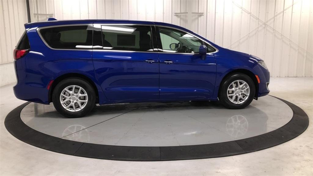 used 2020 Chrysler Pacifica car, priced at $18,587