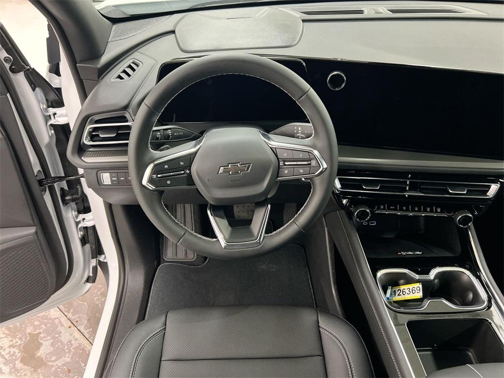 new 2026 Chevrolet Traverse car, priced at $45,873