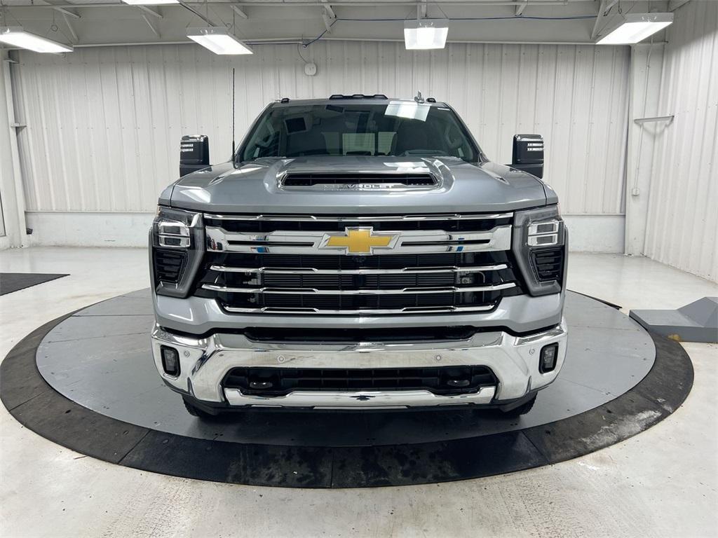 new 2025 Chevrolet Silverado 3500 car, priced at $79,873