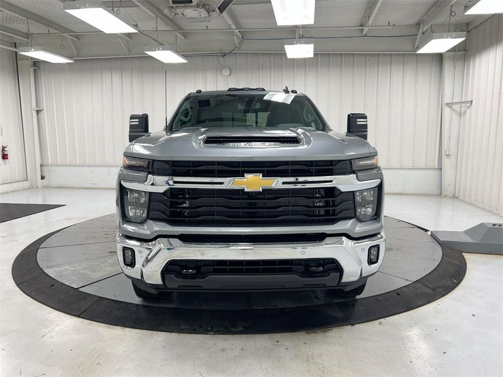 new 2026 Chevrolet Silverado 3500 car, priced at $71,873
