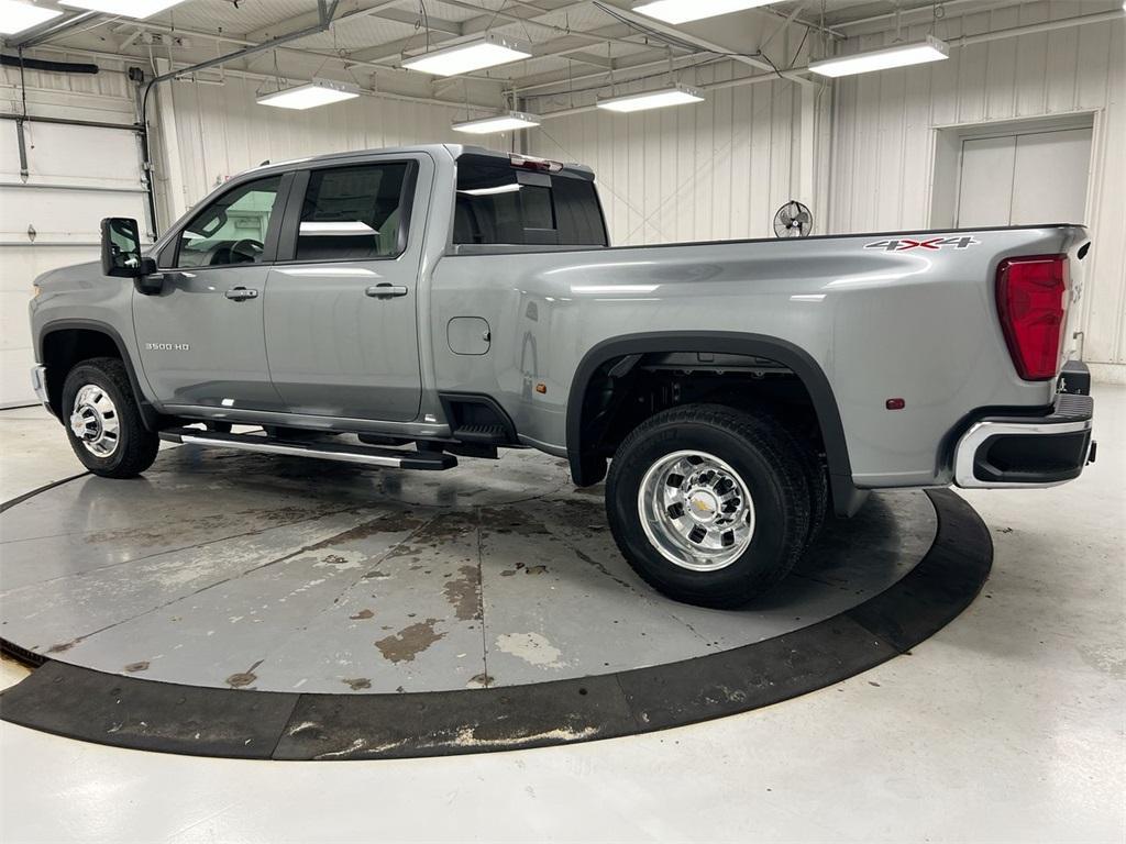 new 2026 Chevrolet Silverado 3500 car, priced at $71,873