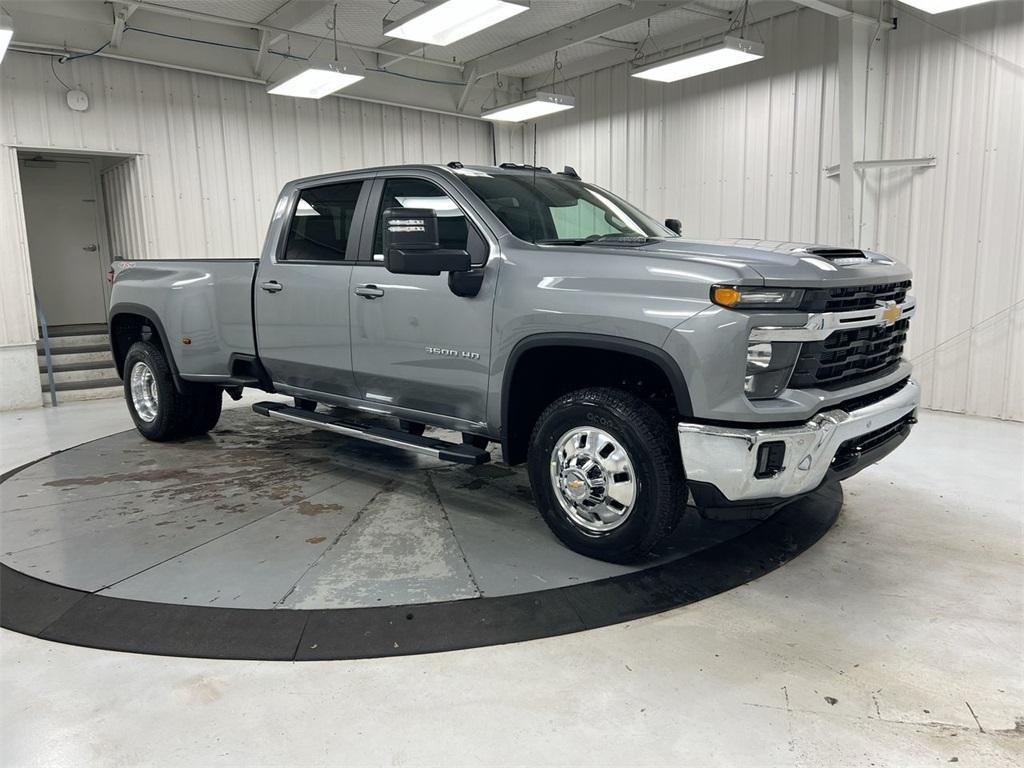 new 2026 Chevrolet Silverado 3500 car, priced at $71,873