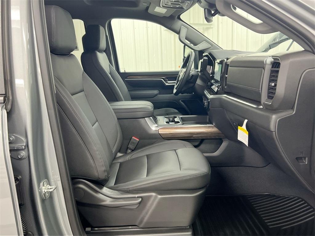 new 2026 Chevrolet Silverado 3500 car, priced at $71,873