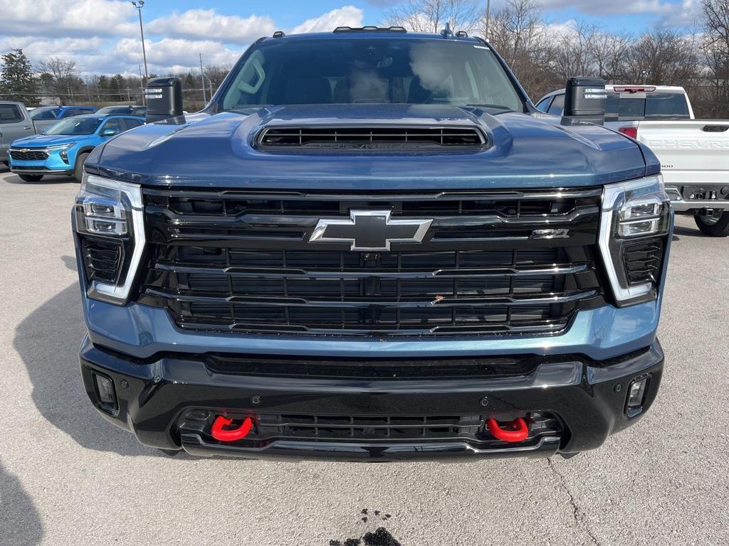 new 2025 Chevrolet Silverado 3500 car, priced at $86,715