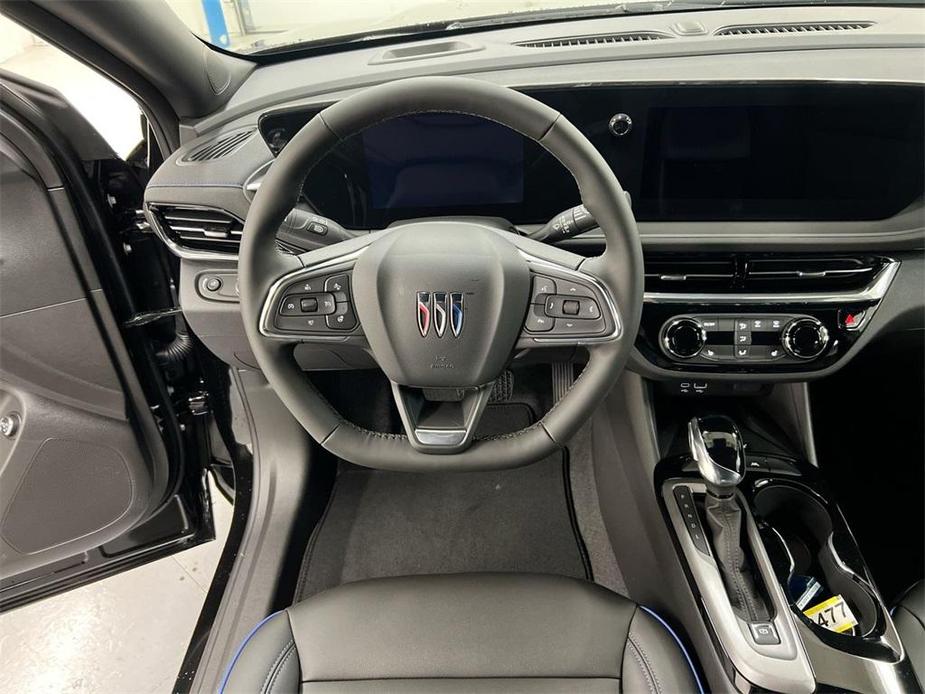 new 2025 Buick Envista car, priced at $27,780