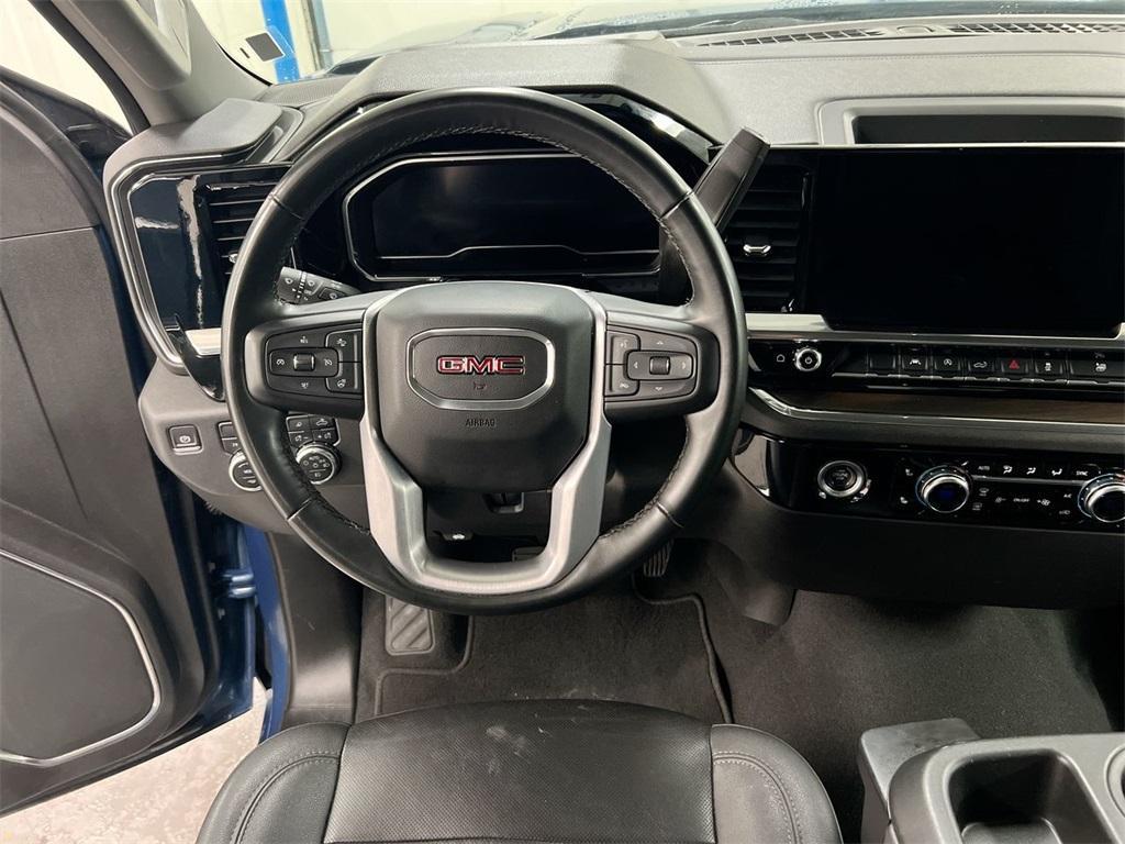 used 2024 GMC Sierra 1500 car, priced at $42,387