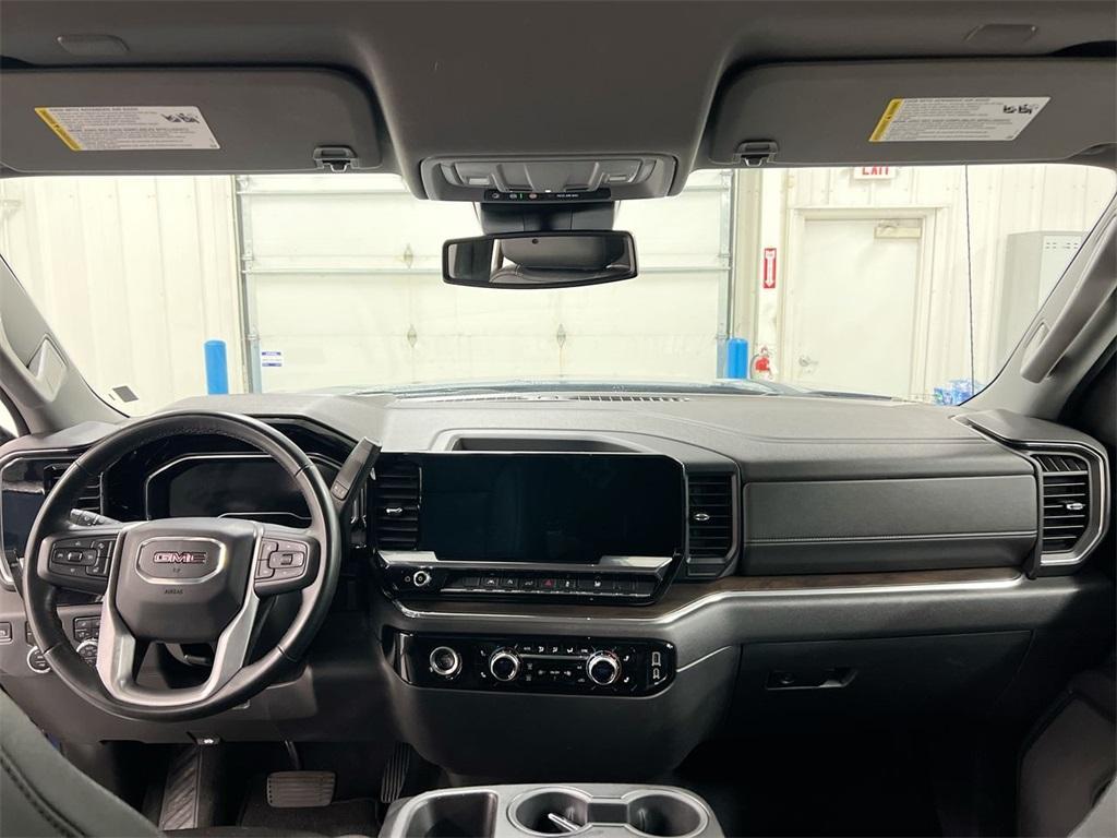 used 2024 GMC Sierra 1500 car, priced at $42,387