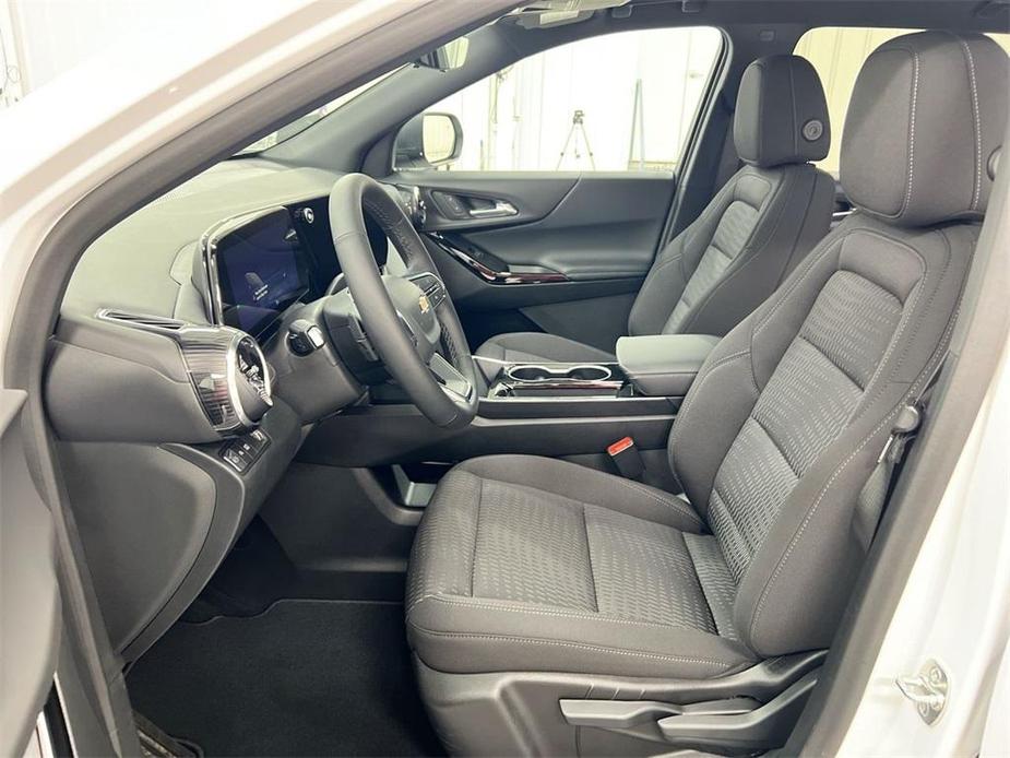 new 2025 Chevrolet Equinox car, priced at $28,473