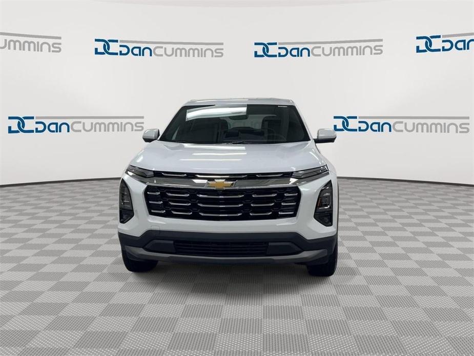 new 2025 Chevrolet Equinox car, priced at $28,473