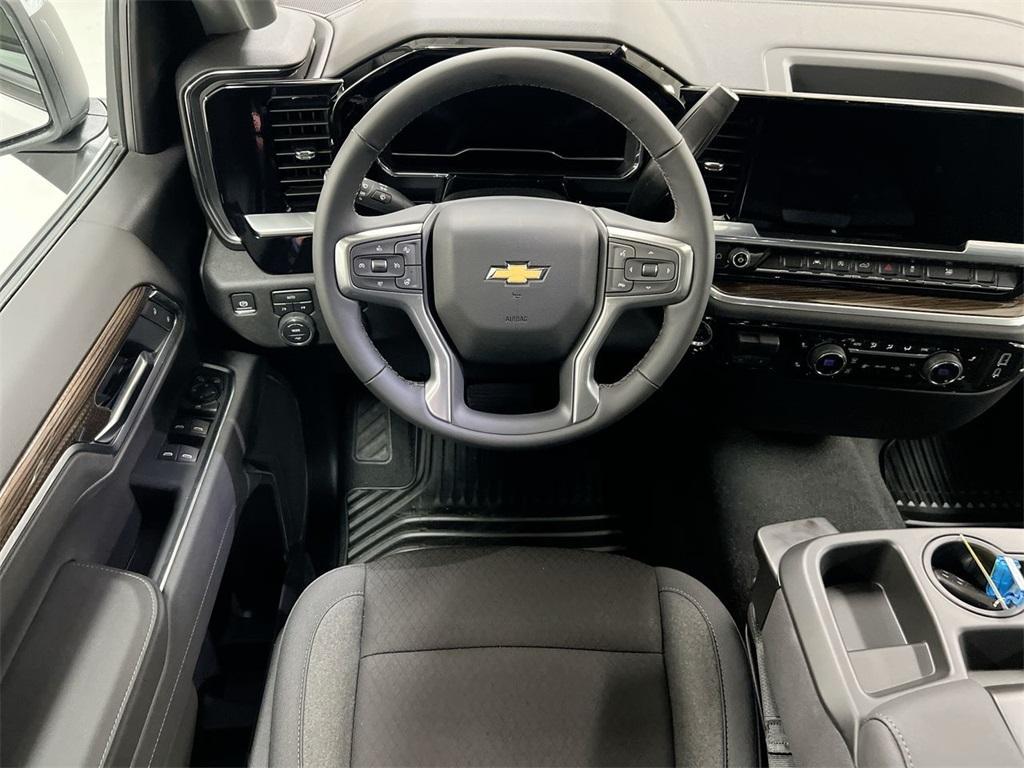 new 2025 Chevrolet Silverado 1500 car, priced at $45,345