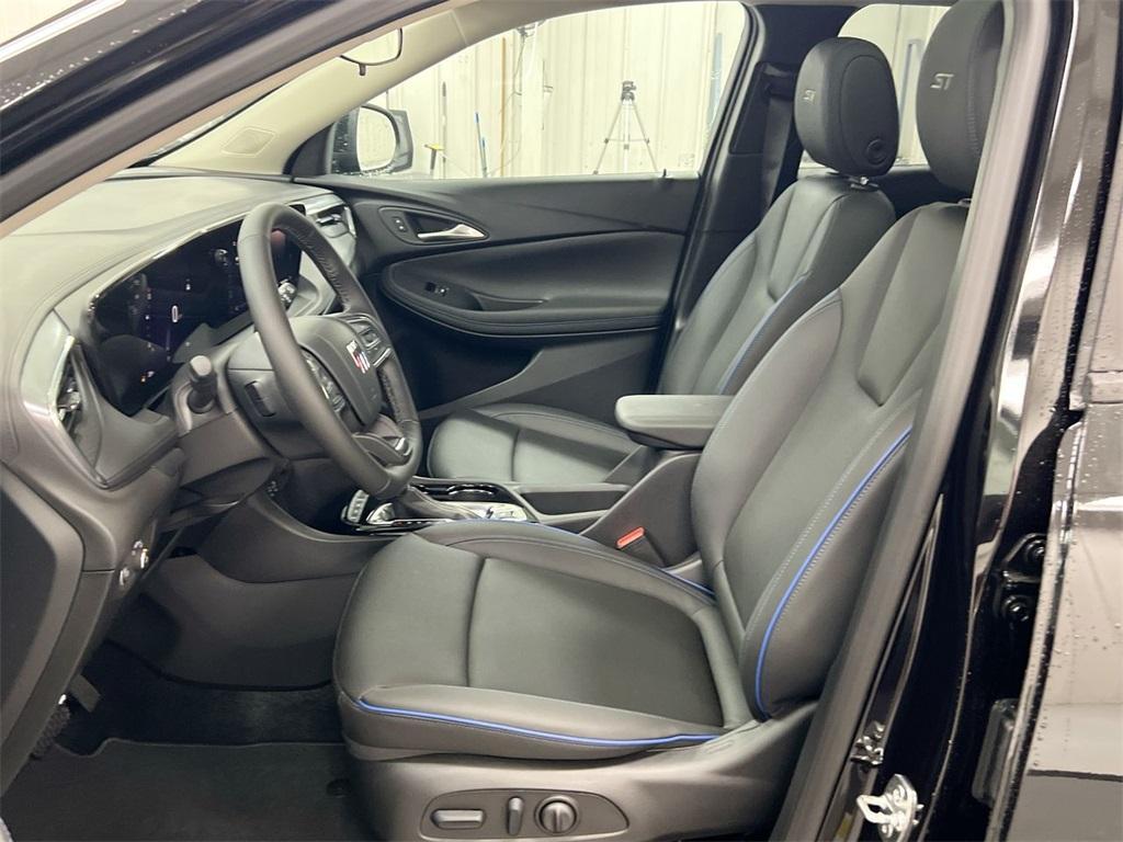 new 2026 Buick Encore GX car, priced at $31,075