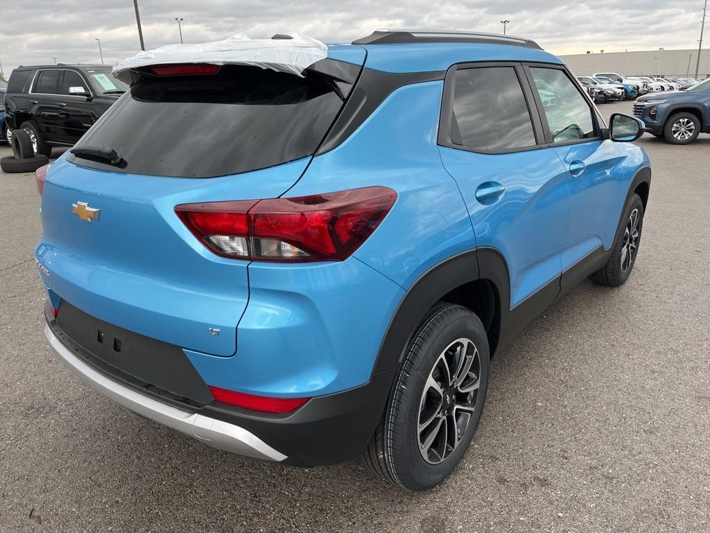 new 2025 Chevrolet TrailBlazer car, priced at $23,873