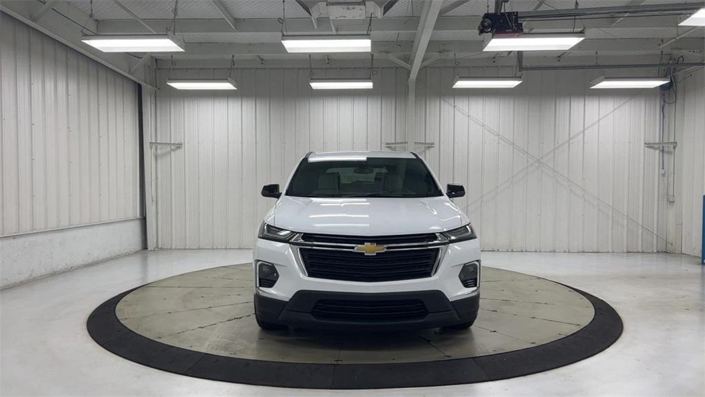 used 2023 Chevrolet Traverse car, priced at $27,587