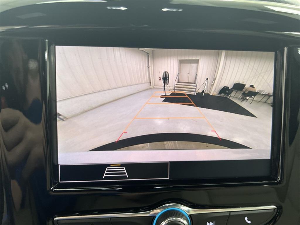 used 2023 Chevrolet Traverse car, priced at $27,587