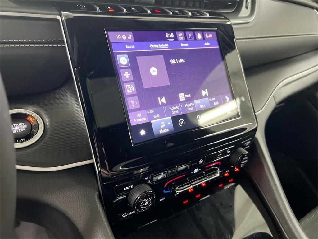 used 2025 Jeep Grand Cherokee car, priced at $36,987