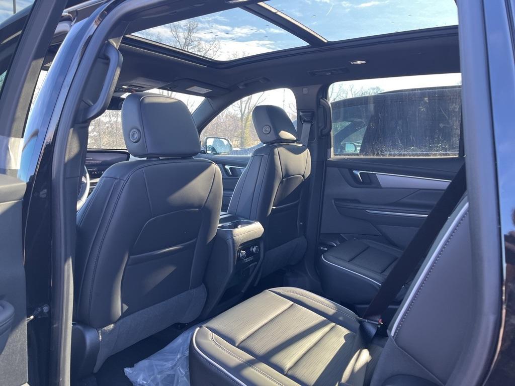 new 2025 Buick Enclave car, priced at $53,473