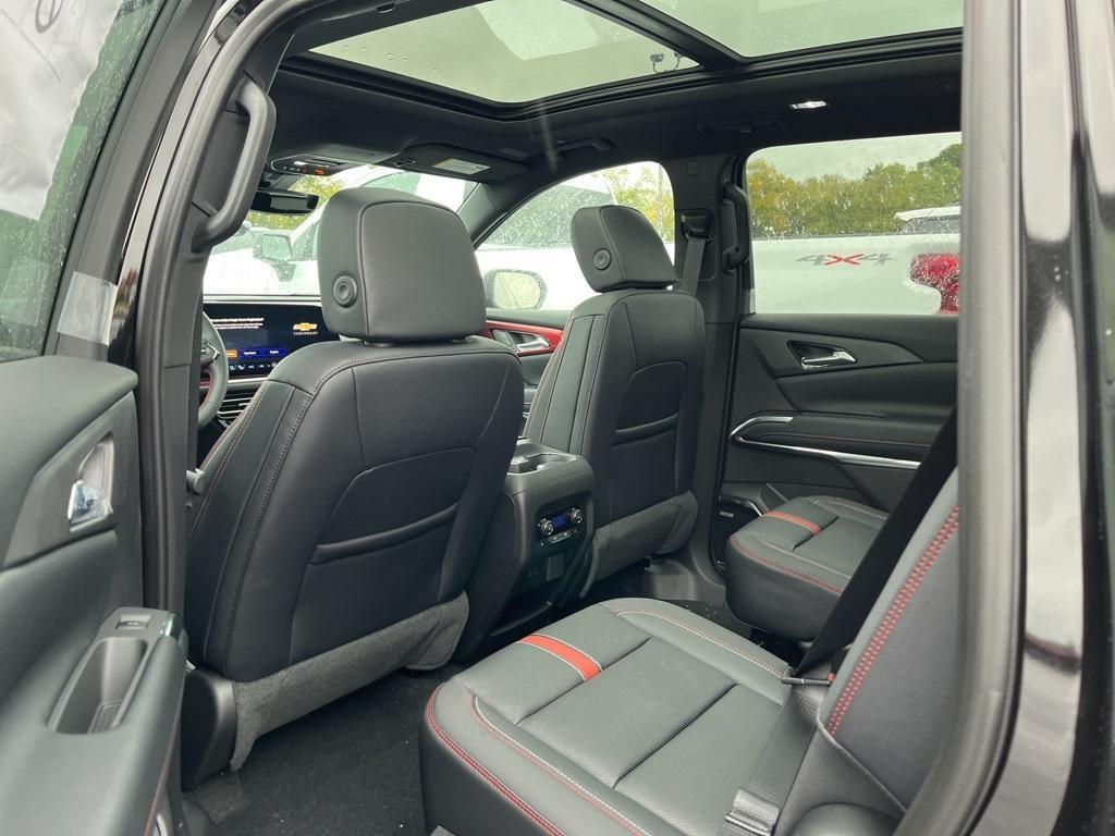 new 2026 Chevrolet Traverse car, priced at $59,296