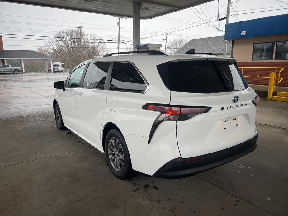 used 2023 Toyota Sienna car, priced at $42,987