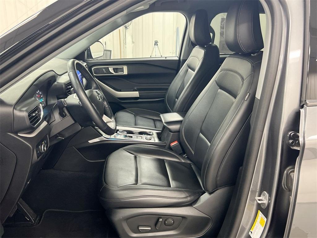 used 2023 Ford Explorer car, priced at $29,587