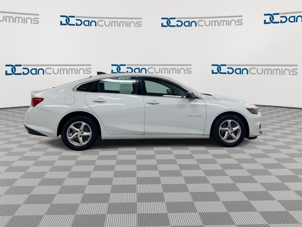 used 2018 Chevrolet Malibu car, priced at $9,500