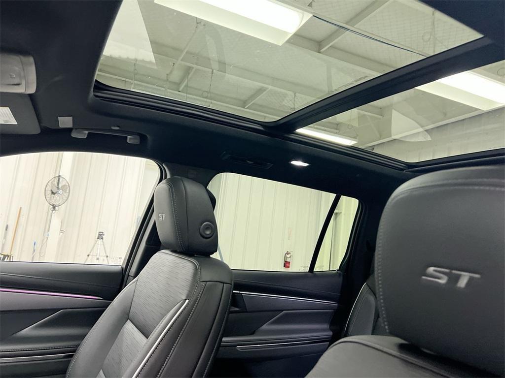 new 2026 Buick Enclave car, priced at $54,511