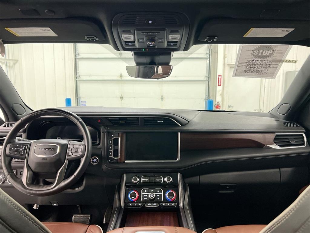 used 2023 GMC Yukon XL car, priced at $70,587