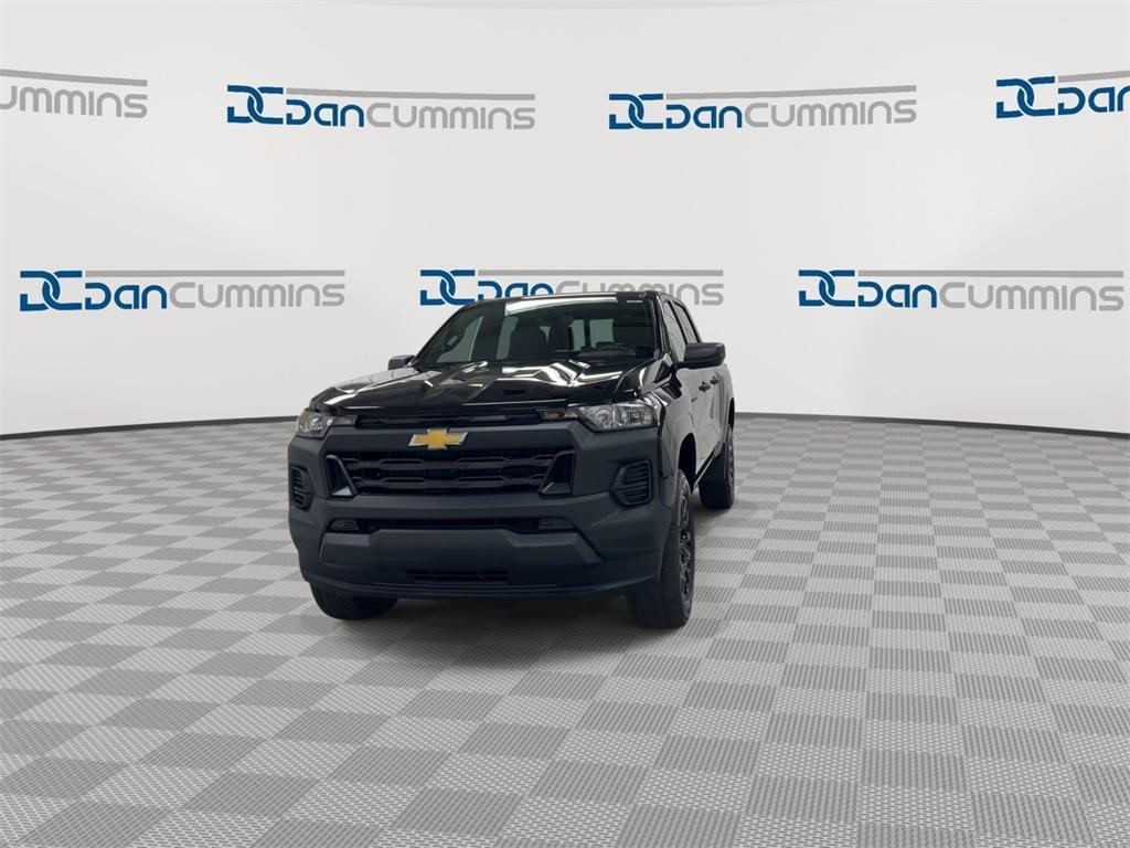 new 2025 Chevrolet Colorado car, priced at $32,873